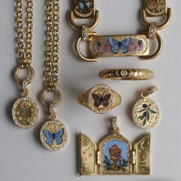 Gold-Plated Floral Zirconia Necklace